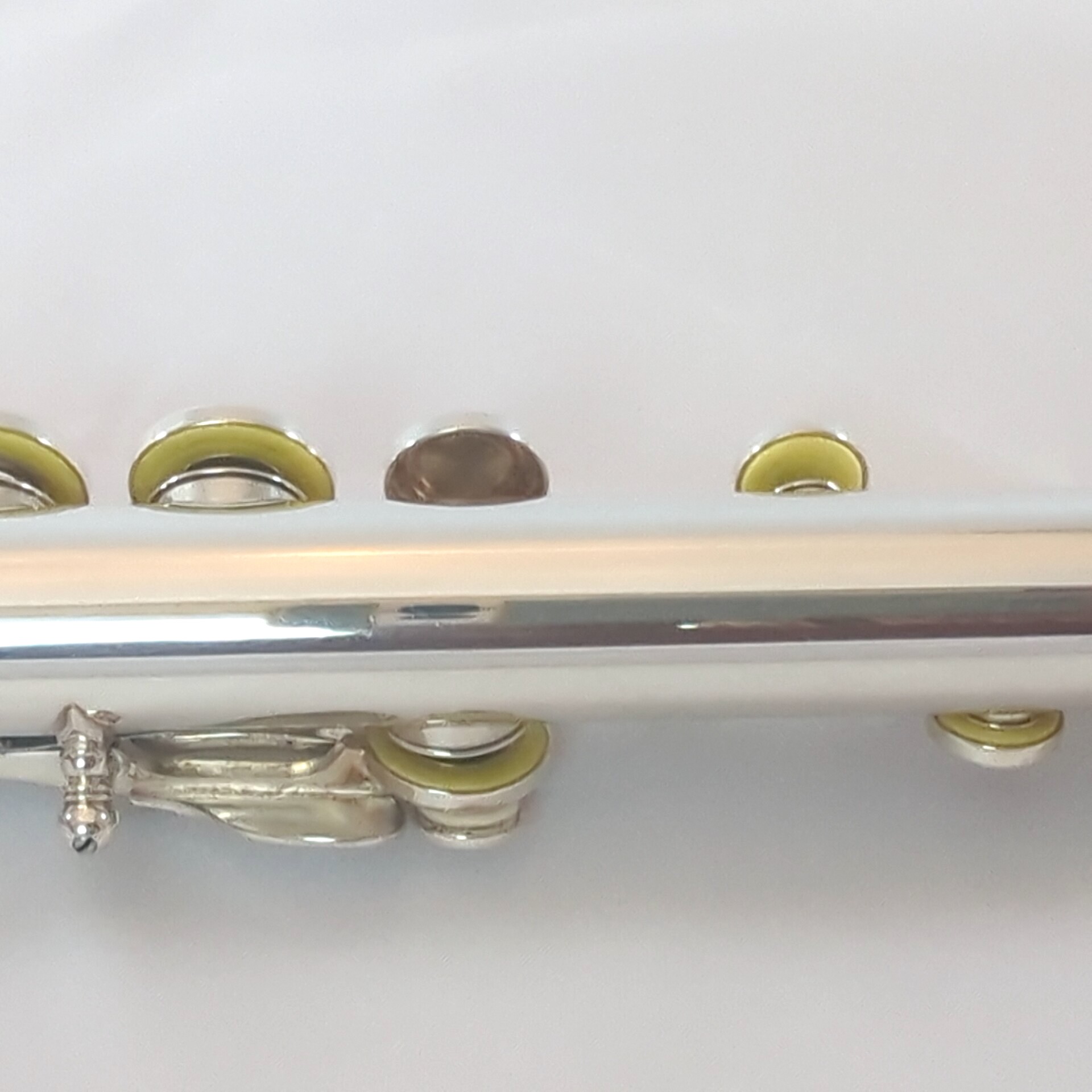 Yamaha YFL-584 – Image 8